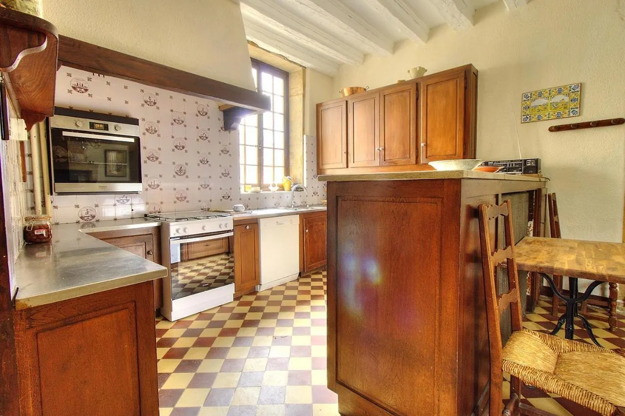 Domaine De Montclair Bed & Breakfast Pommiers  0*, Pommiers (Rhone) France
