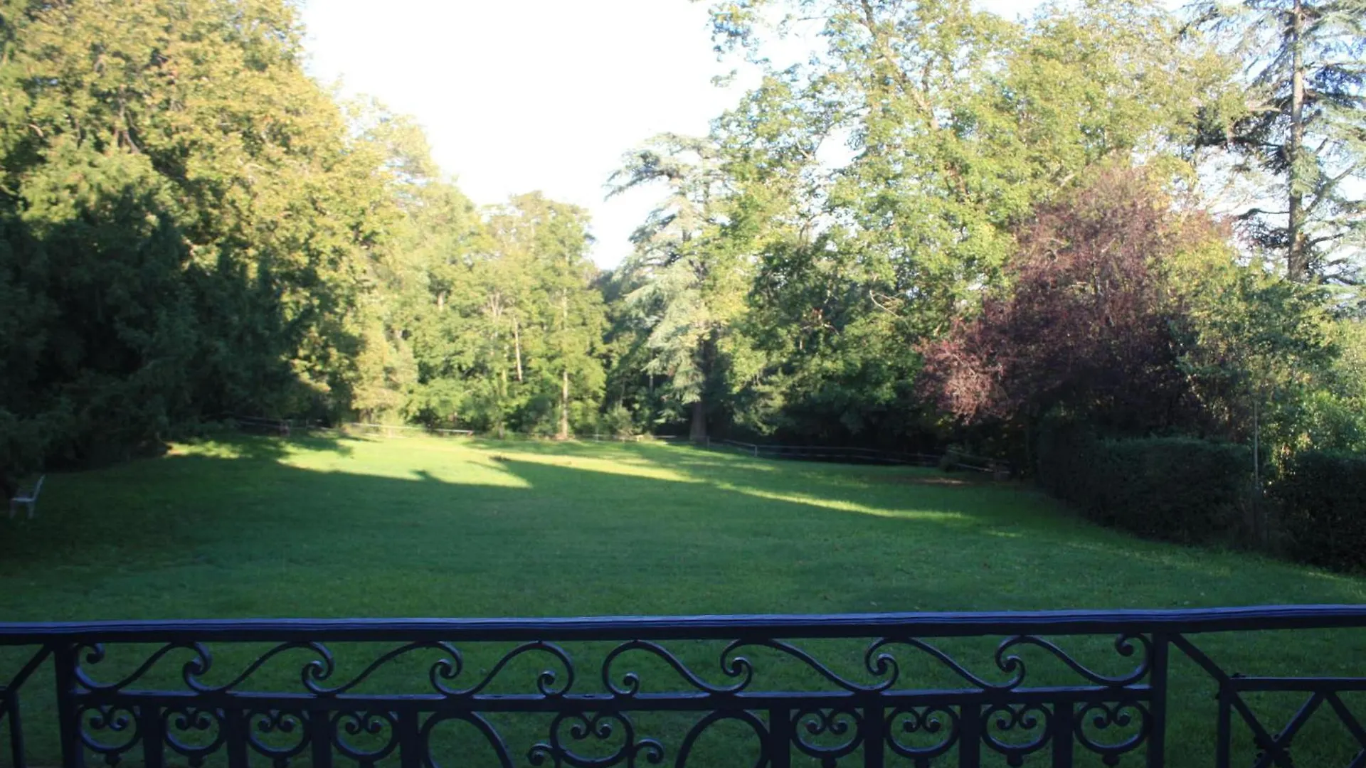Bed and Breakfast Domaine De Montclair Pommiers  Pommiers (Rhone)